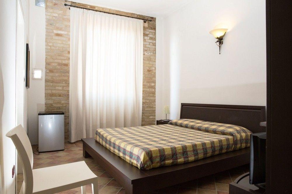 Hotel I Tigli Albergo Diffuso Corinaldo Εξωτερικό φωτογραφία